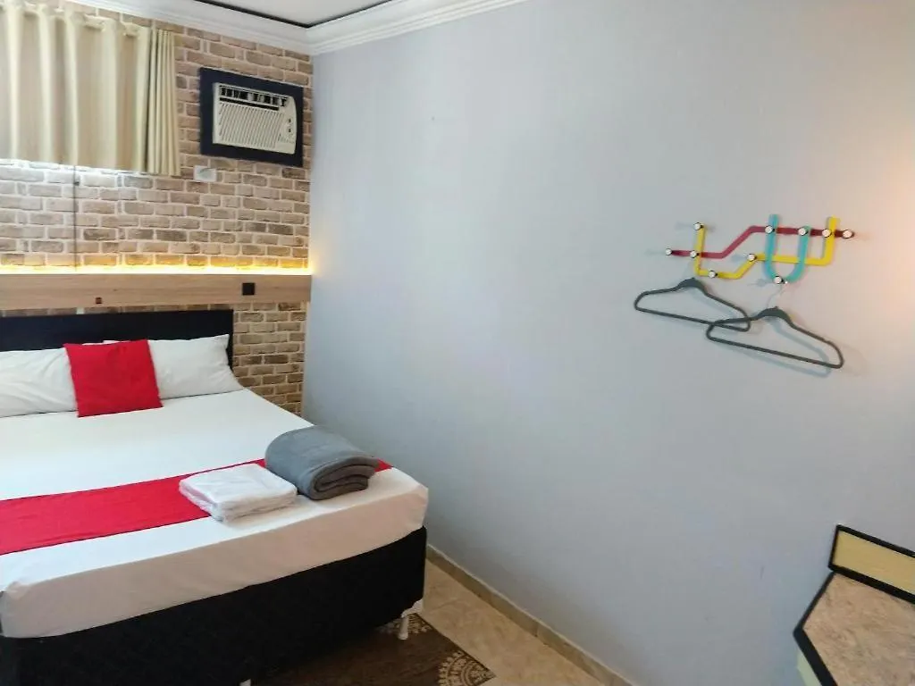 Hotel Urban São Paulo 0*,