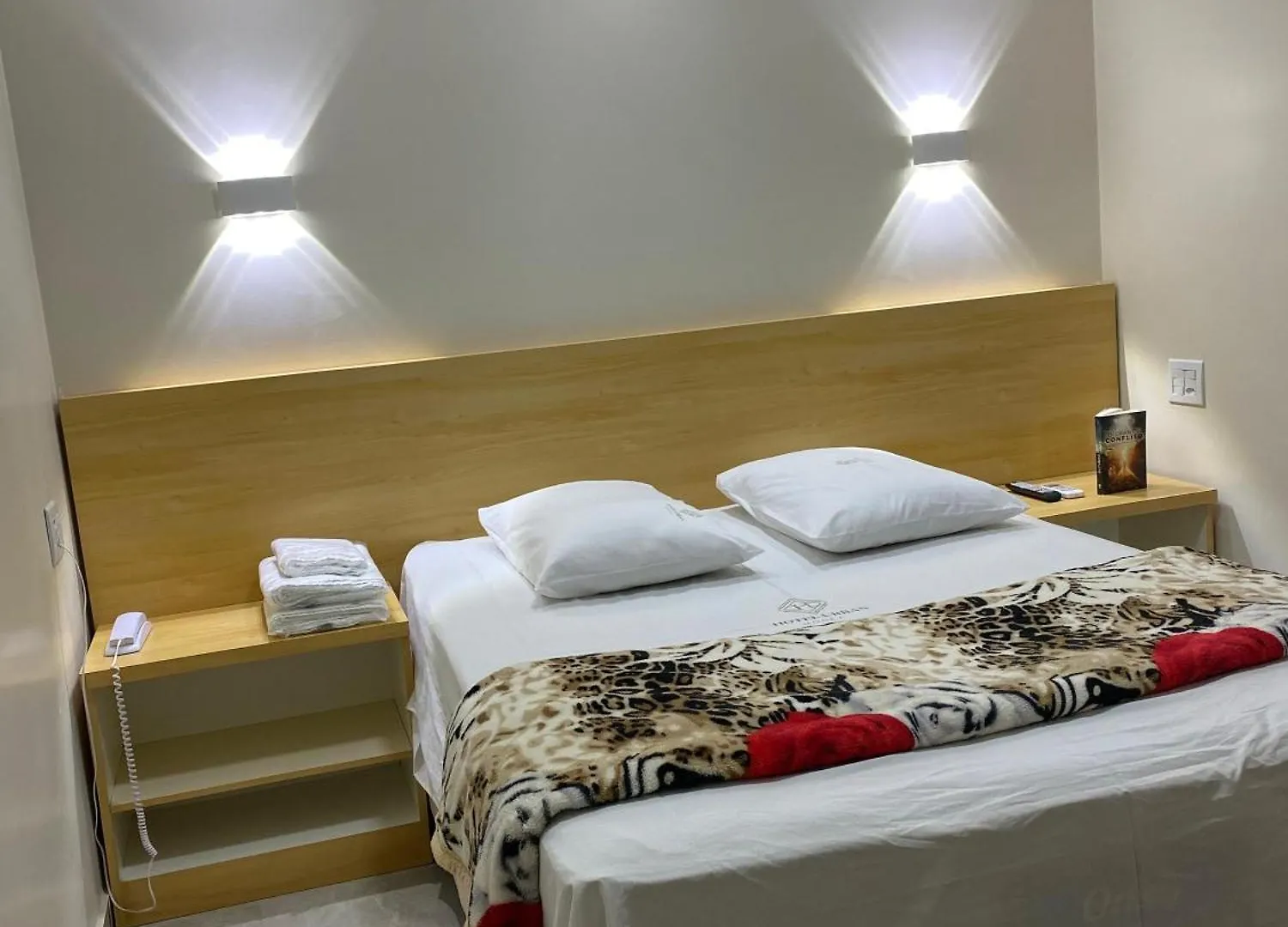 Hotel Urban São Paulo 0*,